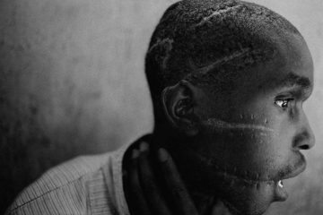 James-Nachtwey-joven Hutu Ruanda© James Nachtwey